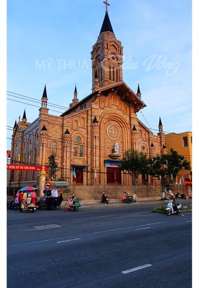 NHÀ THỜ ĐÀ NẴNG